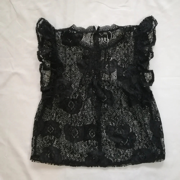 NWT Zara Lace Floral Blouse with Flutter Sleeves Small - Picture 13 of 16